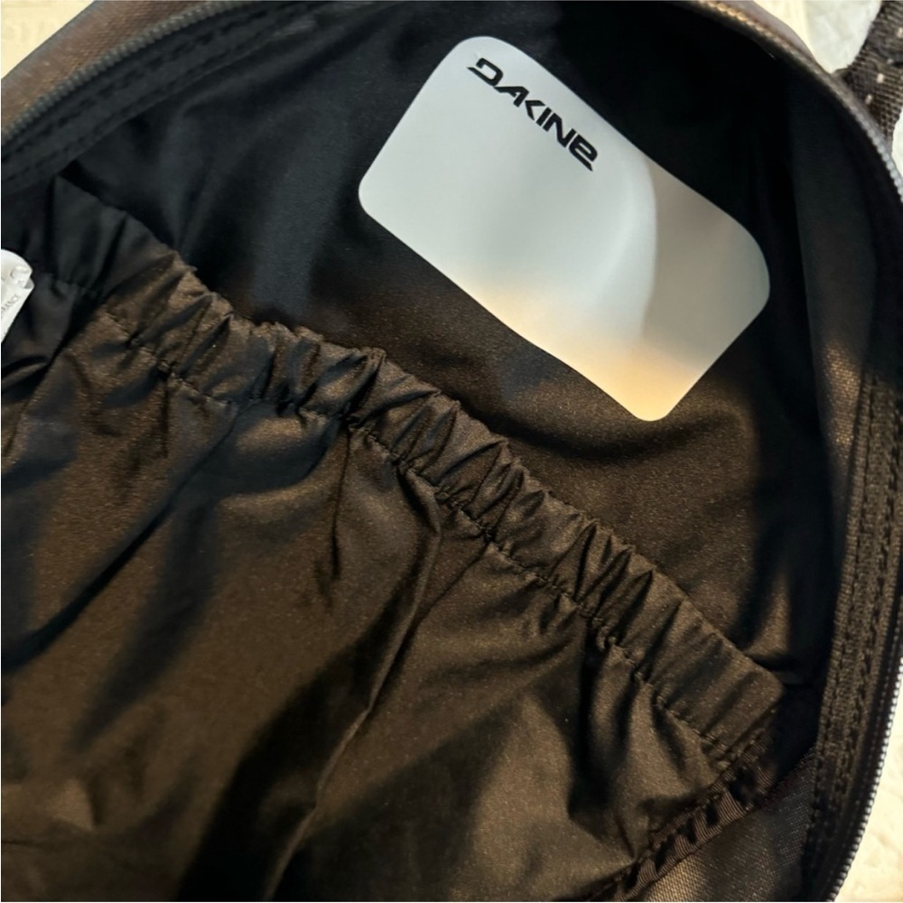Dakine Campus Pack 18L - black - Picture 8 of 10